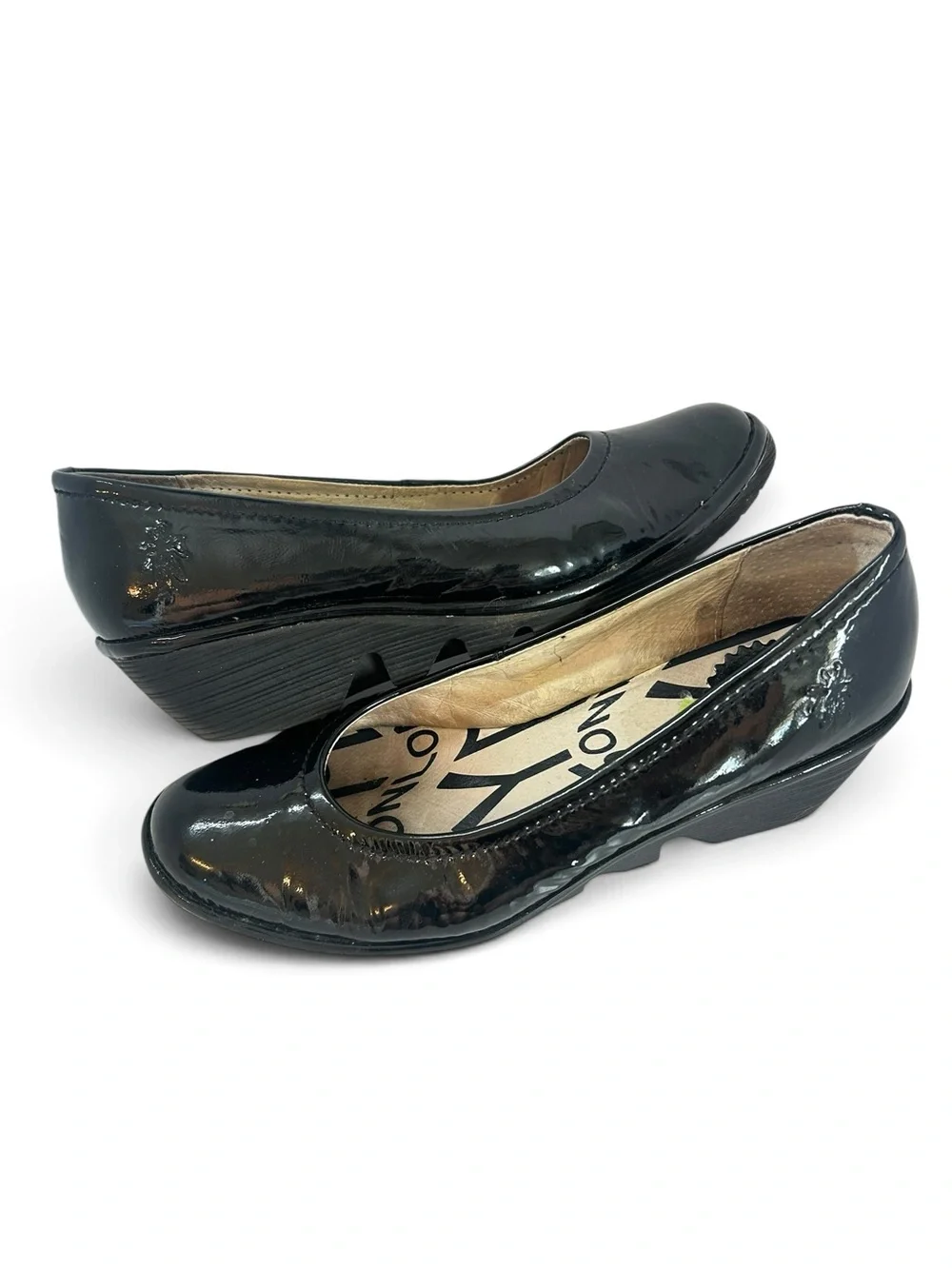 FLY London Yoni Wedge Pump  Black Patent Leather Slip in Size 38 US 7.5-8